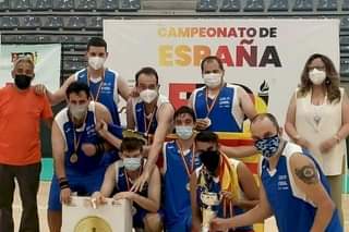 El equipo autonómico de baloncesto alcanza con el titulo del campeonato de España